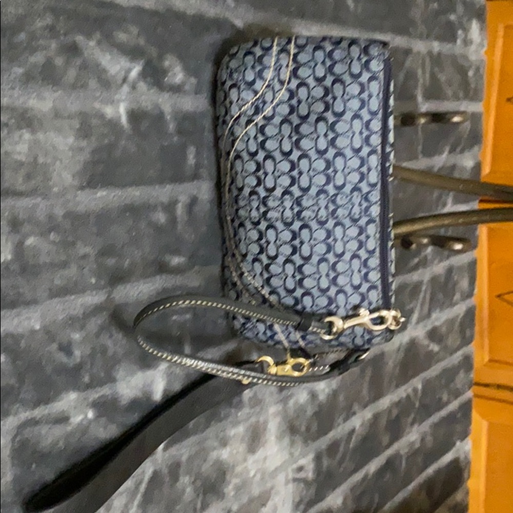 Coach monogram with leather trim wristlet - Picture 2 of 10